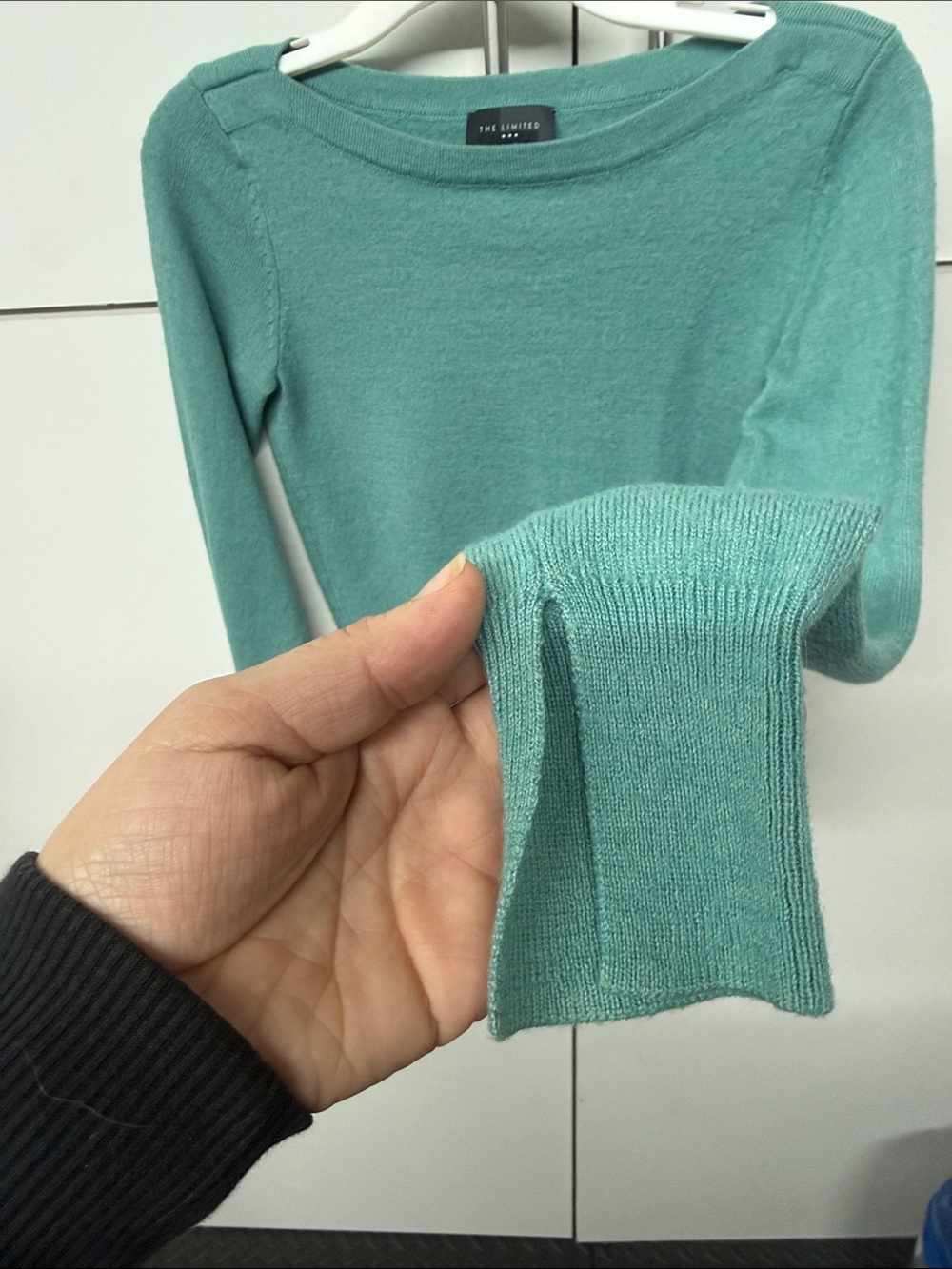 The Limited Seafoam Scoop Neck Lightweight Sweater - Picture 3 of 4
